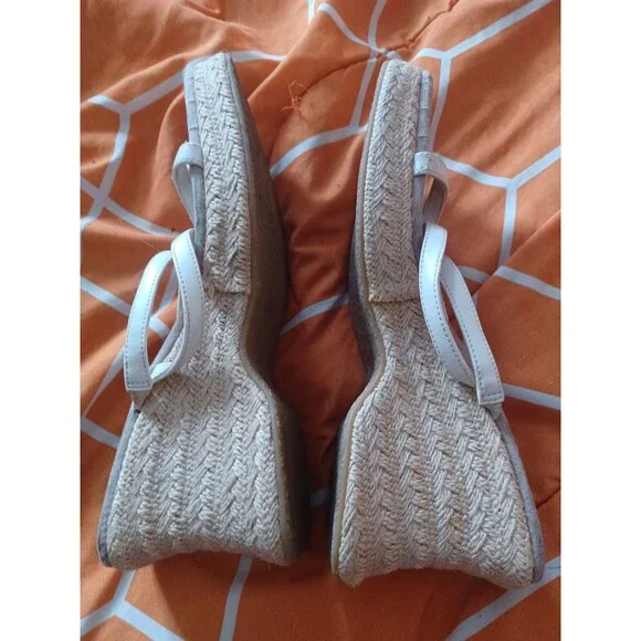 Lower East Side Beige White Embroidered Strappy Wedge Sandals Women's 7.5 - Picture 2 of 5